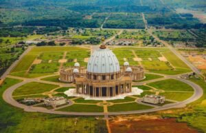 Basilica of Our Lady of Peace, Yamoussoukro, Ivory Coast - 18,000