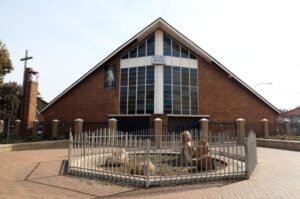 Regina Mundi Catholic Church, Soweto, South Africa - 7,000