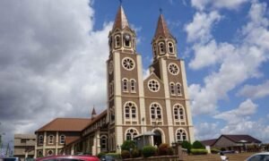 St. Peter's Anglican Cathedral, Kumasi, Ghana - 12,000